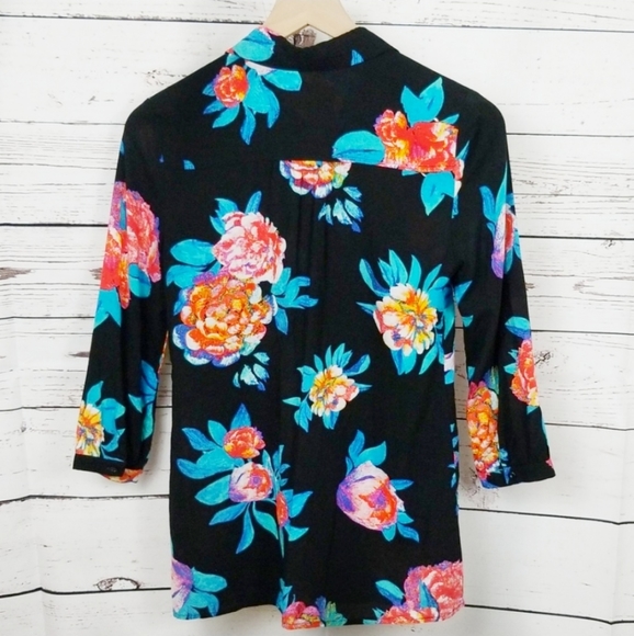 Maeve | Woodland Walk Floral Blouse - Picture 6 of 7